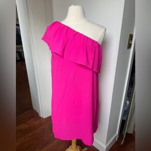 One-Shoulder Ruffle Shift Dress in Hot Pink